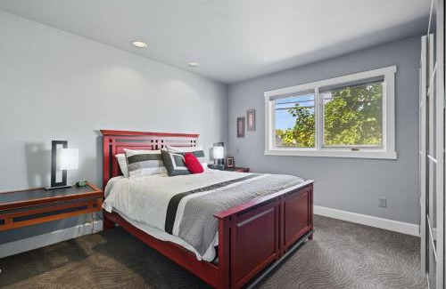 Hough Casa | Modern Upper Level Duplex Dt Vancouver