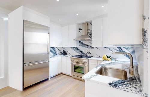 Central Park West Apartamento | Modern UWS Two-Bedroom Apartment with Amenities