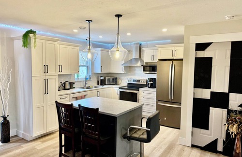 Dieppe Casa | Modern Vac Home, Private Hot Tub, Close to Airport