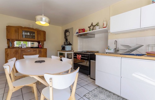 Clohars-Fouesnant Casa | Moderna casa de vacaciones "Coz" con piscina y jardín