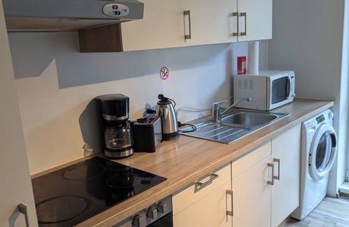 Center Apartamento | Modern vacation apartment with balcony: ideal for couples & families