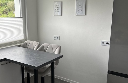Boppard Apartamento | Modern vacation apartment with balcony - only 1 min. to the outdoor pool, for up to 4 guests