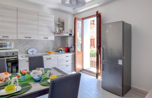 Orgosolo Apartamento | Alojamiento de 2 habitaciones en Orgosolo