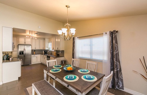 Sunset Ridge Casa | ¡Moderna casa de vacaciones en la encantadora ubicación de Kierland Scottsdale! Excelentes tarifas!