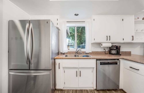 Santa Ynez Casa | Modern Valley Oasis! Pet-friendly & Walkable to DT