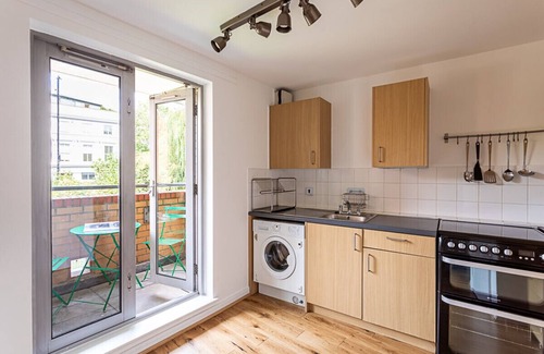 Bow West Apartamento | Modern Victoria Park Apartment