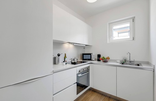 Viganello Apartamento | Modern Viganello - Bre apartment, Viganello (Lugano), Switzerland