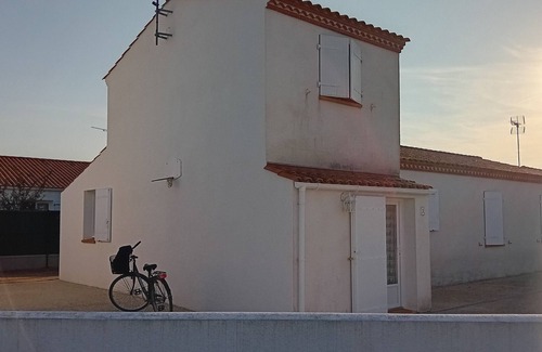 LʼAiguillon-sur-Mer Casa | Casa moderna en L'Aiguillon-sur-Mer: cerca de la playa, 3 dormitorios, jardín y terraza, se admiten mascotas.