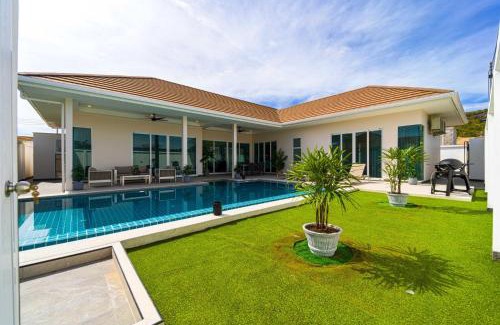 Nong Kae Villa | Modern Villa 3BR - Great Location - KL3