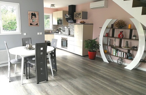 Saint-Gely-du-Fesc Casa | Villa moderna, luminosa y tranquila
