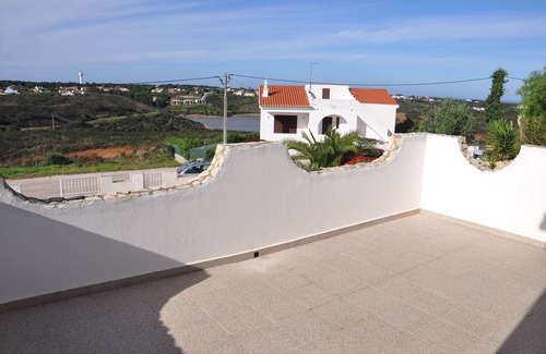 Aljezur Villa | Villa moderna, tranquila, piscina privada, cerca del mar, en la reserva natural, 6 camas