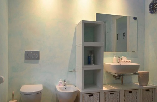 Monte San Savino Casa | modern villa with pool and heated jacuzzi in Tuscany, nera Monte San Savino and Cortona, a perfect p
