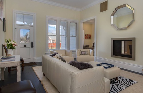 Healdsburg Otro | Modern Vineyard Farmhouse - Close to Downtown Healdsburg - 4 BD/4 Ensuite Baths