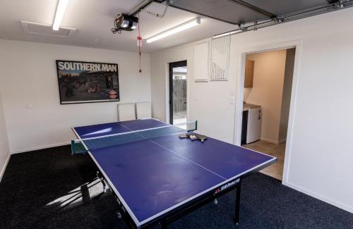 Hanmer Springs Casa | Modern Warm Table Tennis