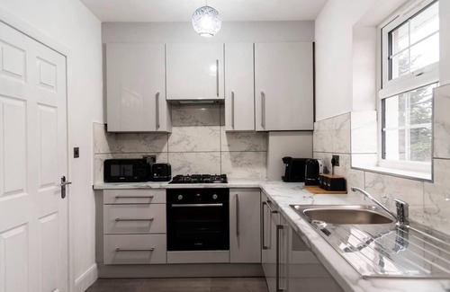 North Acton Apartamento | Modern West London flat, free parking, sleeps 5