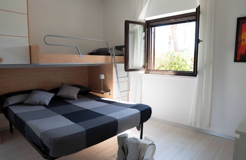 Pisticci Complejo | Moderna casa vacanze 5 posti letto,fronte piscina e lido incluso. Pet friendly
