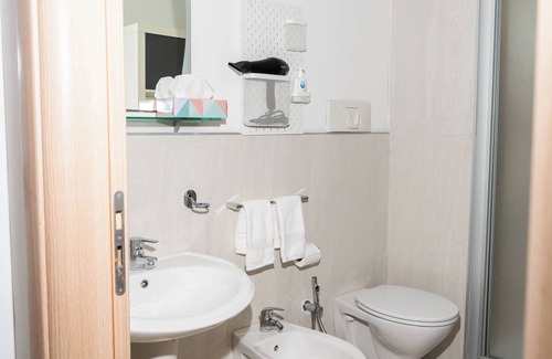 Pisticci Complejo | Moderna casa vacanze 5 posti letto,fronte piscina e lido incluso. Pet friendly