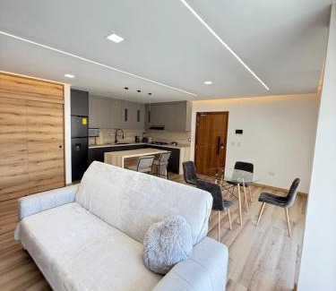 Huayna-Capac Apartamento | Moderna Suite a estrenar en la Atenas del Ecuador