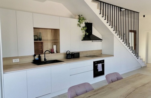 Slatine Villa | Moderne Dalmatische Villa in Ruhiger Lage - 200 m vom Strand