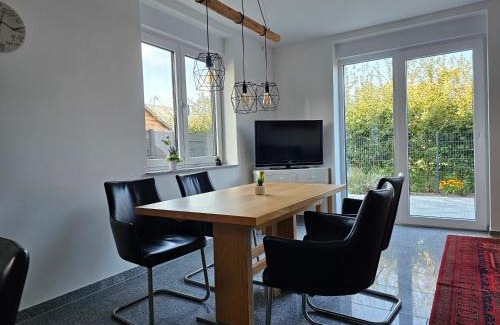 Mainz-Bingen Casa | Moderne Doppelhaushälfte in Oppenheim