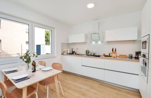 Brackwede Apartamento | Moderne & Elegante Terrassenwohnung Wifi TV