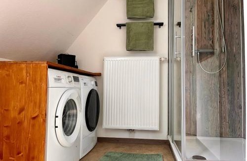 Bad Wuennenberg Apartamento | Moderne Ferienwohnung mit Balkon & WLAN - zentral