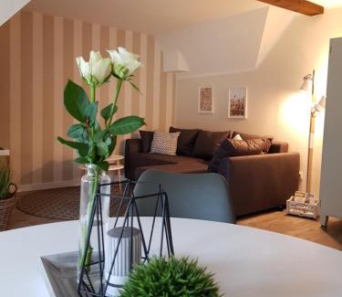 Oetzen Apartamento | Moderne Ferienwohnung auf dem Kastanienhof Oetzen