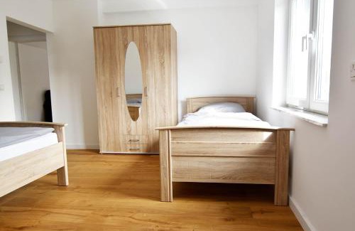 Rheindorf Apartamento | Moderne Ferienwohnung mit Sat-TV & WLAN