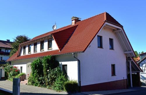 Eimelrod Apartamento | Moderne Ferienwohnung mit Garten in Eimelrod, cleaning included