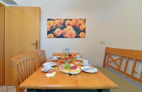 Eimelrod Apartamento | Moderne Ferienwohnung mit Garten in Eimelrod, cleaning included