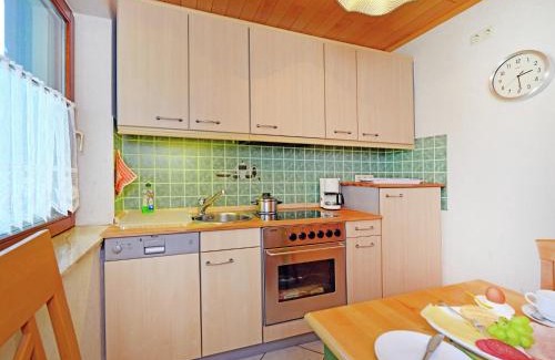 Eimelrod Apartamento | Moderne Ferienwohnung mit Garten in Eimelrod, cleaning included