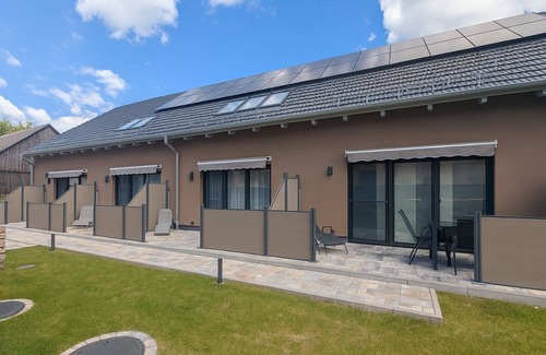 Luckau Apartamento | Moderne Maisonette Ferienwohnung in Royalem Stil