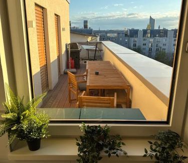 Neuschonefeld Apartamento | Moderne Penthousewohnung in Zentrumsnähe