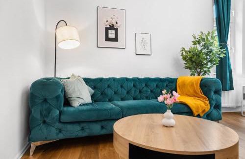 Sudostviertel Apartamento | Moderne Suite bis zu 6 Personen - Central- free Parking - 3 Bedrooms - Netflix - Smart Home
