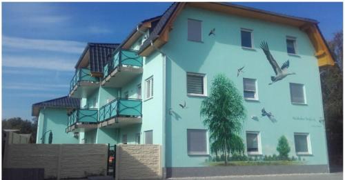 Topchin Apartamento | Moderne Unterkunft für Monteure nahe Berlin