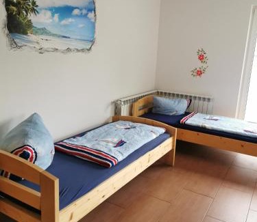 Topchin Apartamento | Moderne Unterkunft für Monteure nahe Berlin