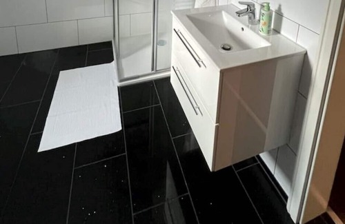 Nied Apartamento | Moderne Wohnung in Frankfurt am Main