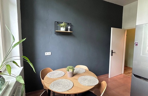 Magdeburg Apartamento | Modernes-apartment mit Sky / Parken/ Grill Terrasse/ 2 Schlafzimmer/