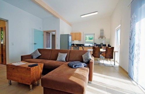 Staffelstein Apartamento | Moderna casa de vacaciones (72 m 2) con gran terraza y jardín