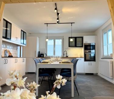 Boeblingen Casa | Modernes Ferienhaus Böblingen bis 8 Personen