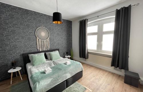 Meuselwitz Casa | Modernes, großes City Appartement 95 qm