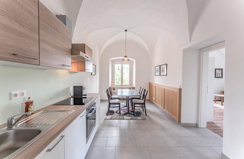 Gars am Kamp Apartamento | Modernes, Renoviertes Appartement mit 148qm