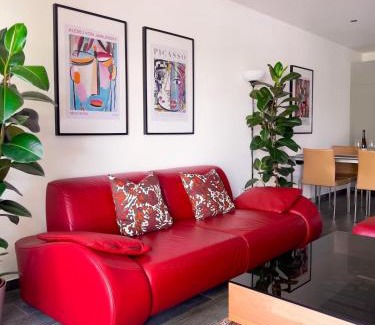 Floersheim Apartamento | Modernes Wasserfront Wohnung, Terrasse, Parkplatz