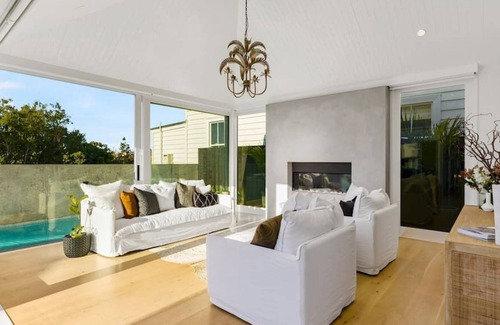Grey Lynn Casa | Modernised Heritage Villa in Grey Lynn
