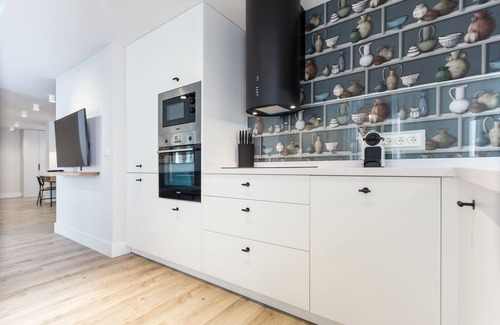 El Arenal Apartamento | Moderno apartamento con 4 dormitorios ideal para 8