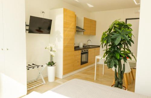 Udine Apartamento | Moderno e luminoso 400m dalla stazione 1A