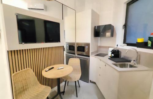 El Guinardo Apartamento | Moderno estudio Sagrada Familia