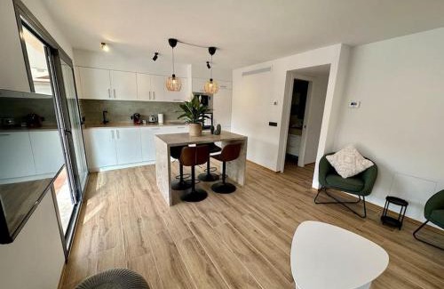Puerto de Soller Apartamento | Moderno y acogedor apartamento con terraza “ Llebeig”
