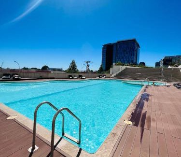 Concepcion Apartamento | Moderno y amplio Departamento 1D1B con fabulosa Vista al Parque Ecuador y a la ciudad