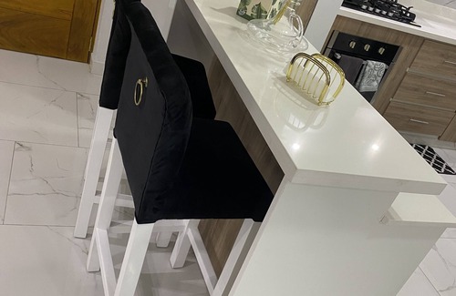 Santo Domingo Este Apartamento | Moderno y lujoso apartamento con Jacuzzy cerca del air port